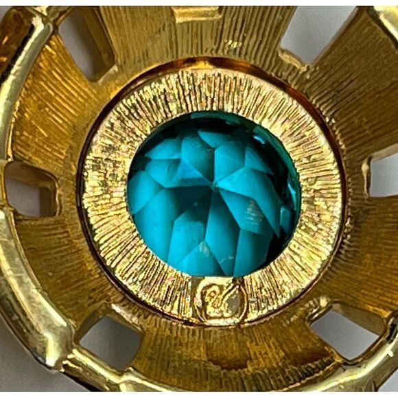 NWOT Swarovski aquamarine vintage clip on earrings - Picture 4 of 9